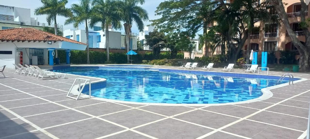 Hotel Penon Suites Girardot Zewnętrze zdjęcie