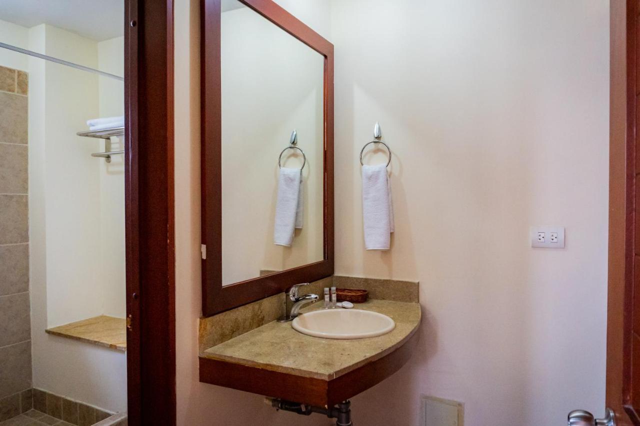 Hotel Penon Suites Girardot Zewnętrze zdjęcie