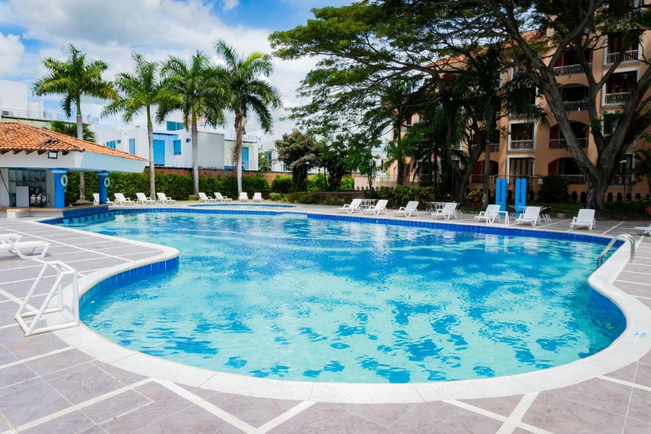 Hotel Penon Suites Girardot Zewnętrze zdjęcie