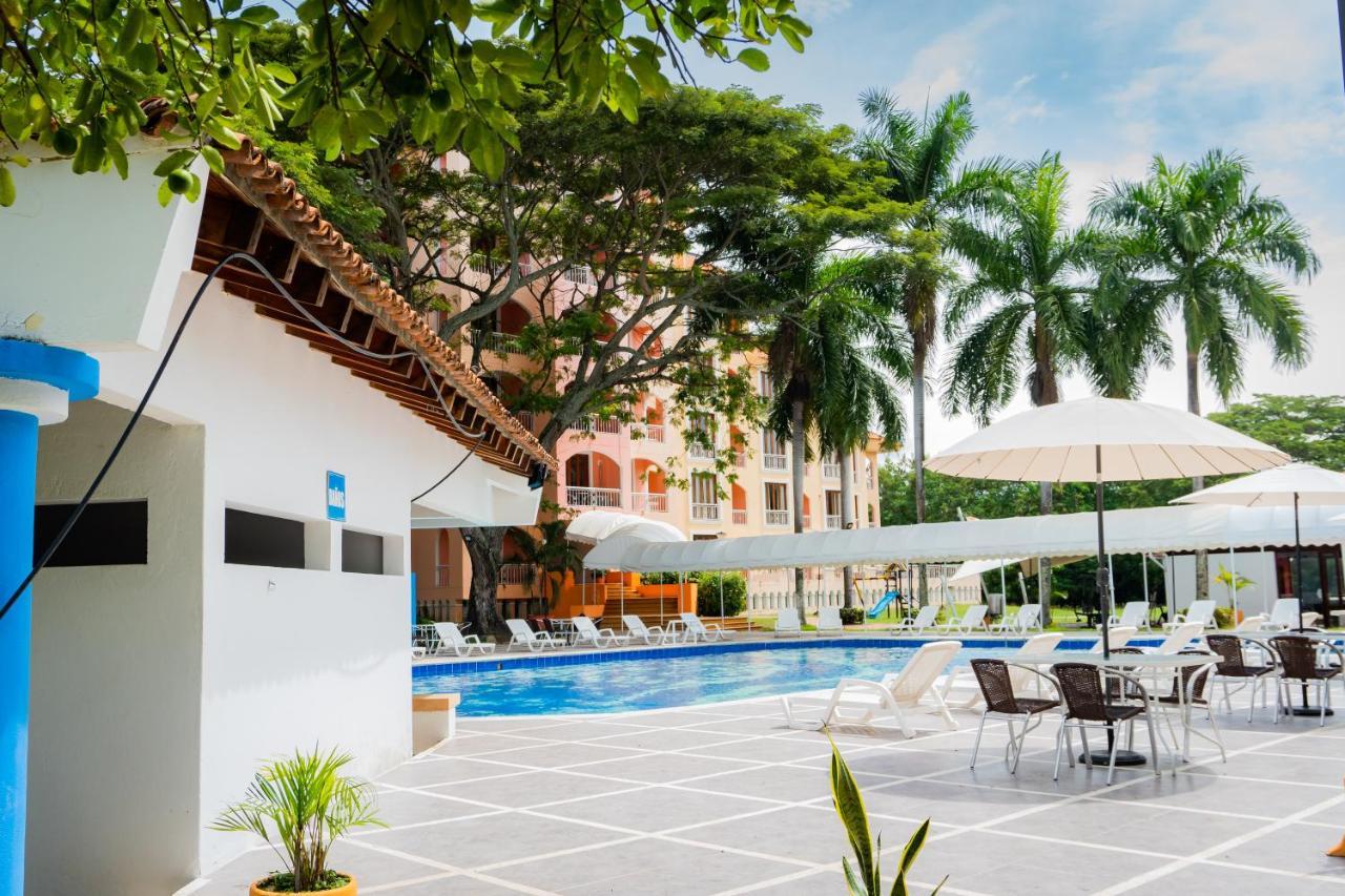 Hotel Penon Suites Girardot Zewnętrze zdjęcie