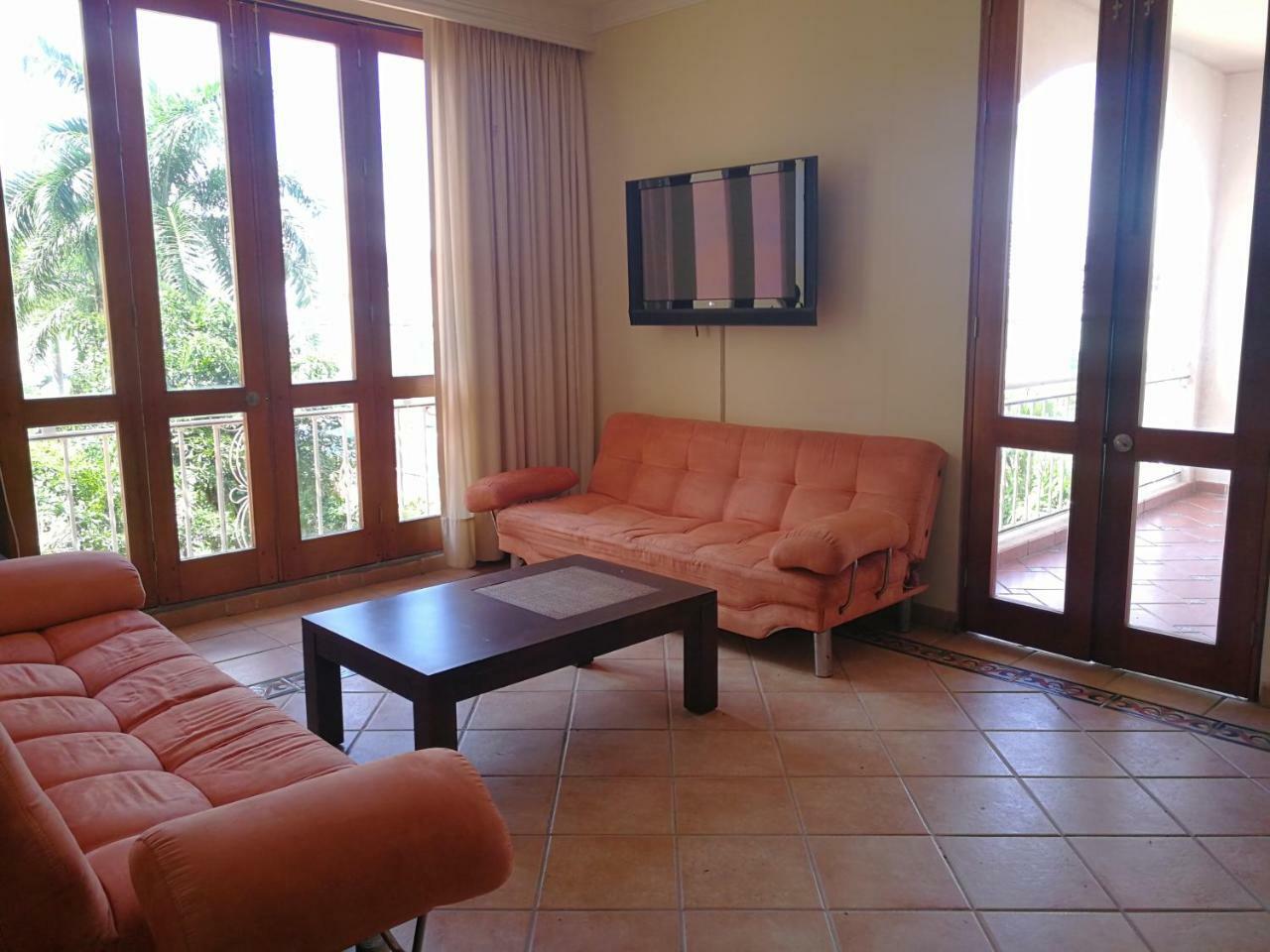 Hotel Penon Suites Girardot Zewnętrze zdjęcie