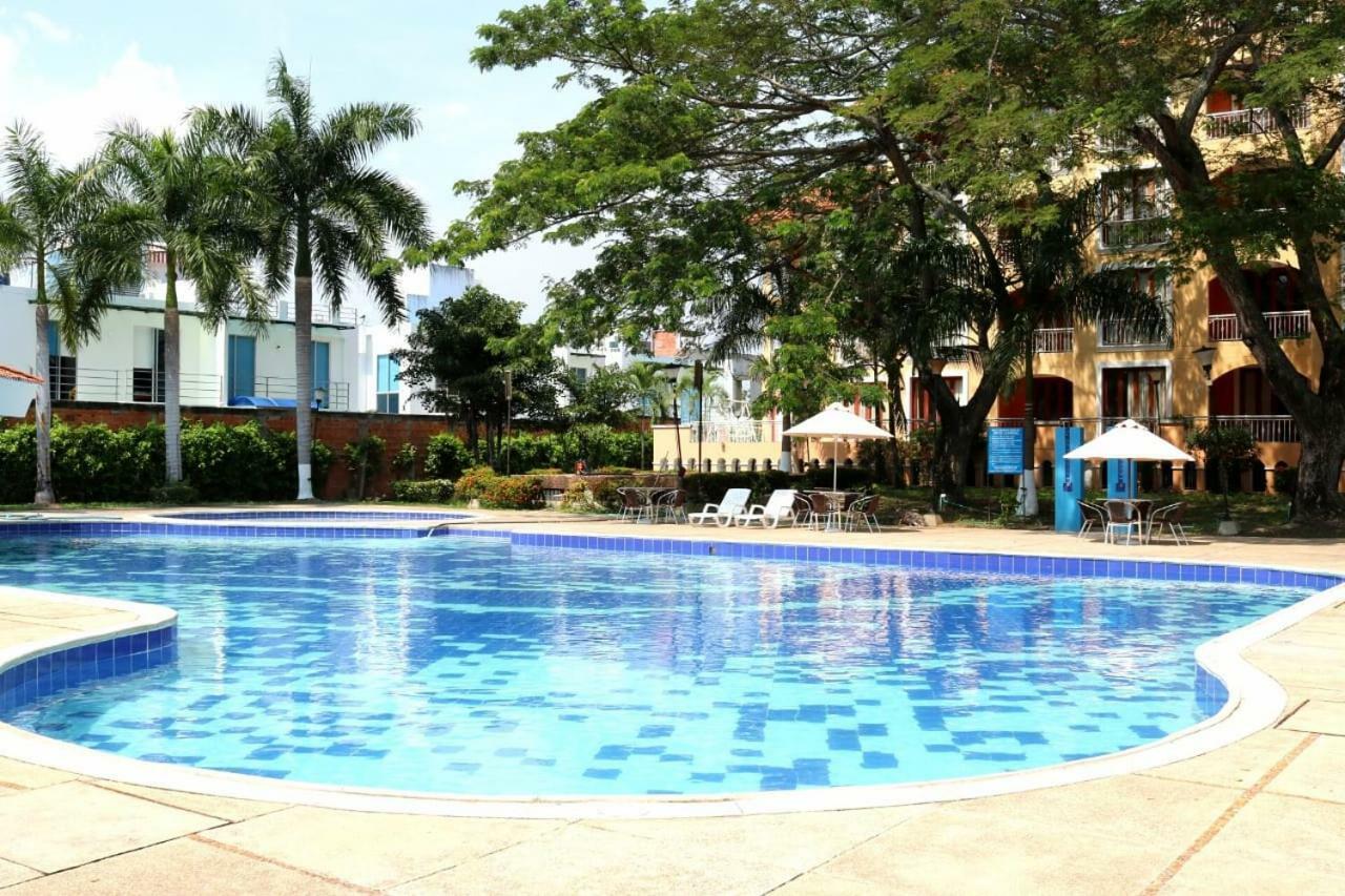Hotel Penon Suites Girardot Zewnętrze zdjęcie
